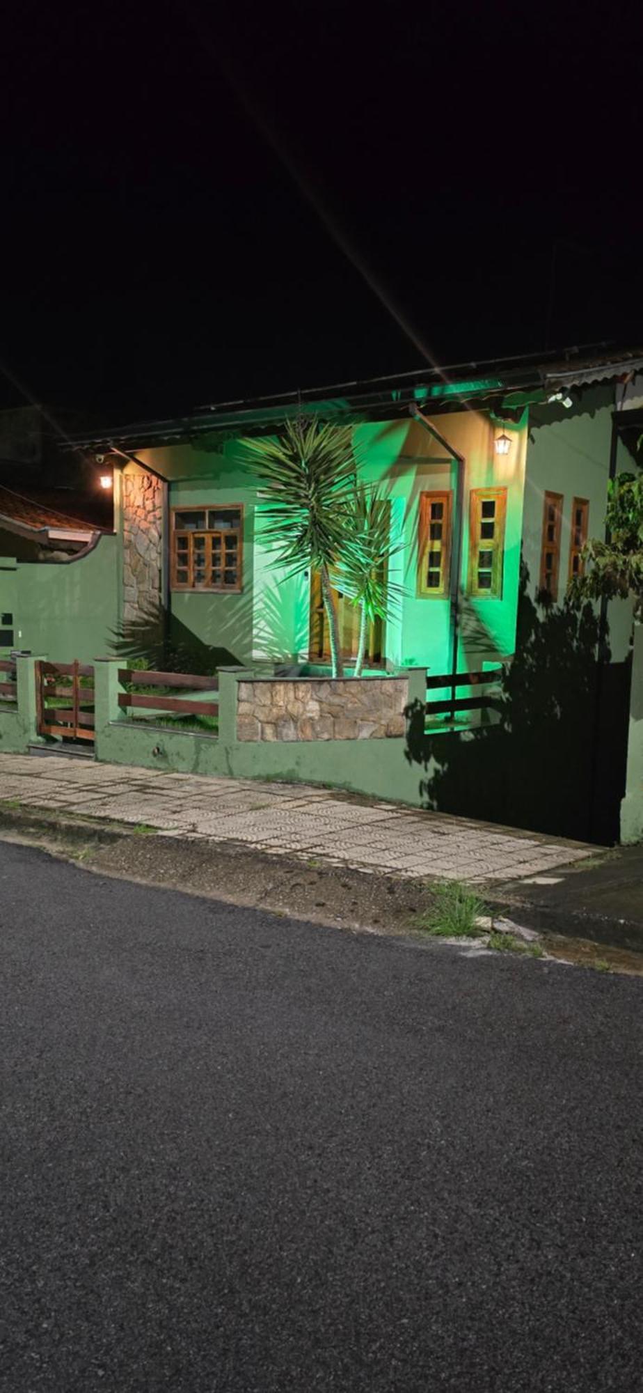 Casa Proximo Ao Centro Agradavel E Inteligente Villa Pocos de Caldas Exterior photo