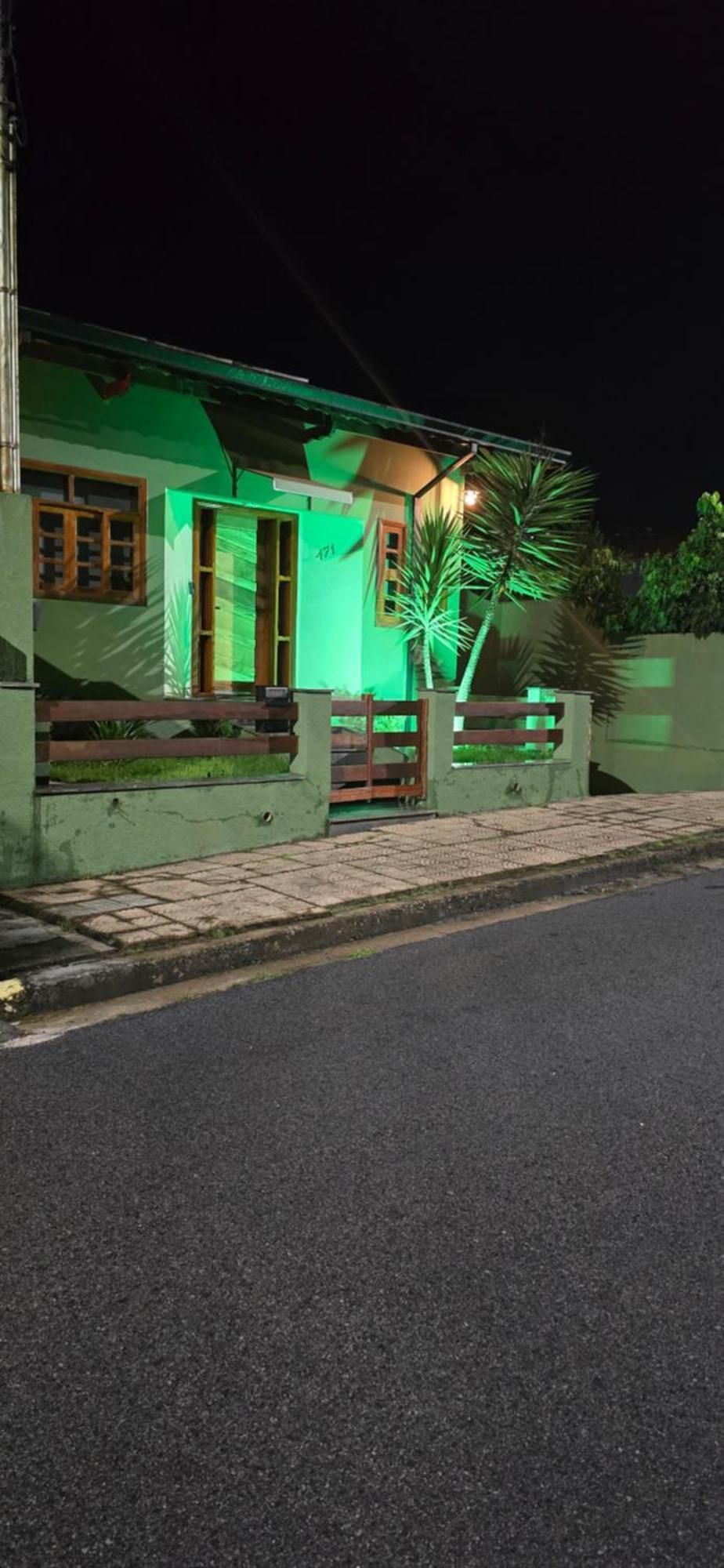 Casa Proximo Ao Centro Agradavel E Inteligente Villa Pocos de Caldas Exterior photo